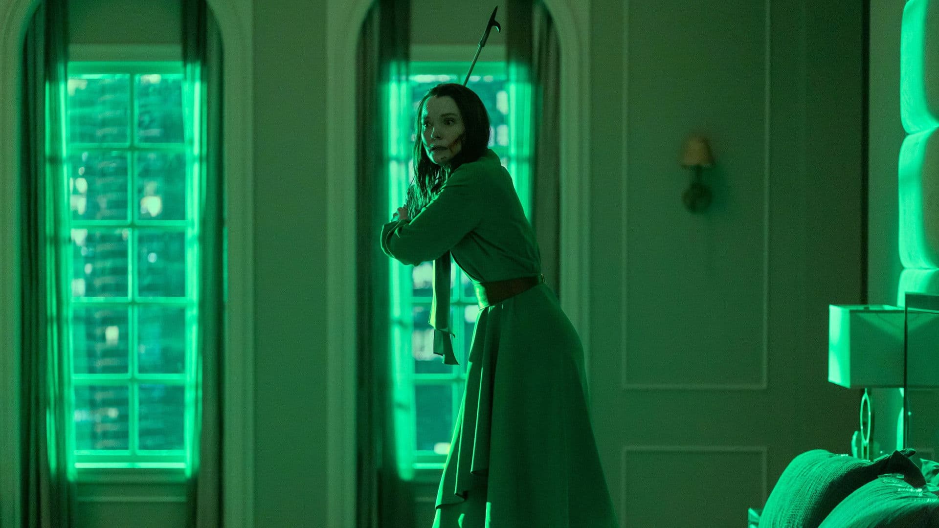 The Fall of the House of Usher (2023) - visual quiz clue - frame 5