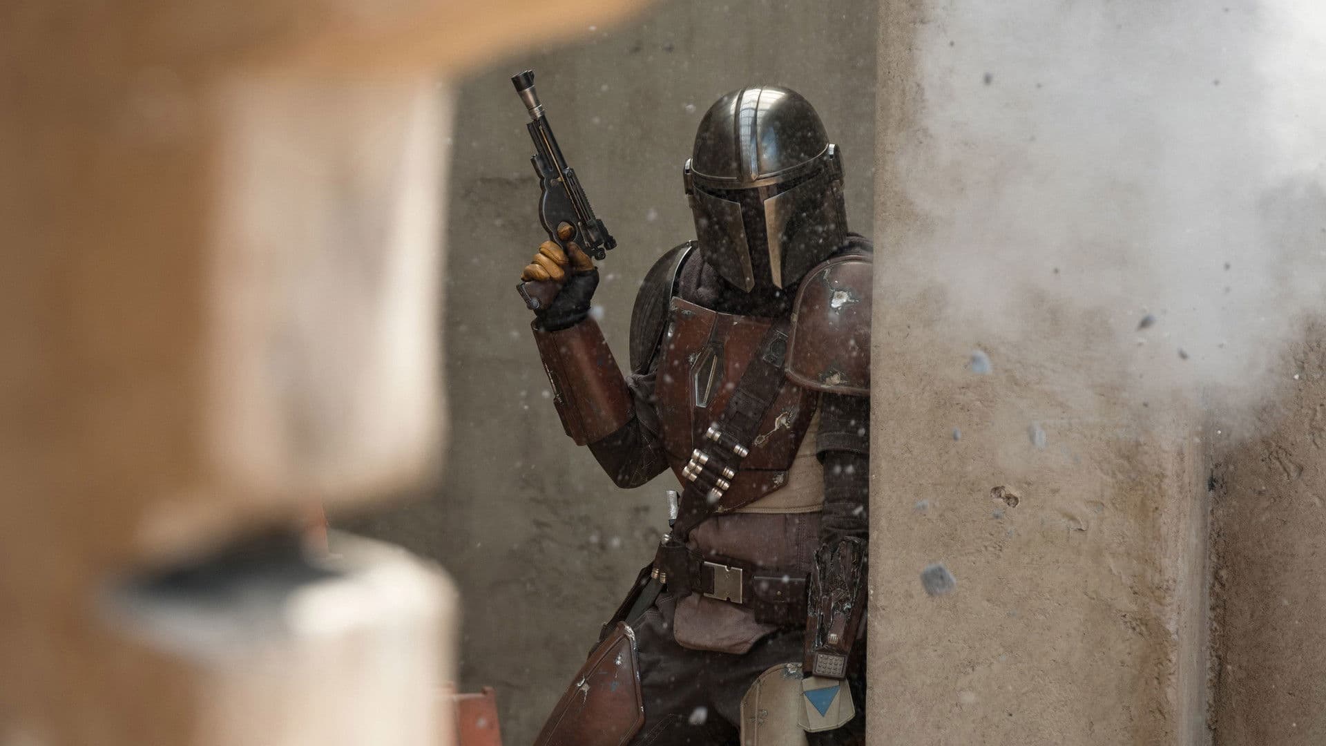 The Mandalorian (2019) - color palette reference - frame 3