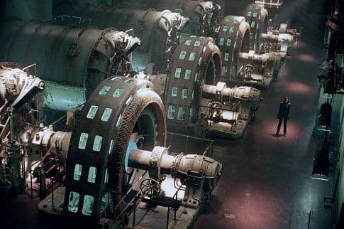 X2 (2003) - aesthetic film composition - frame 2