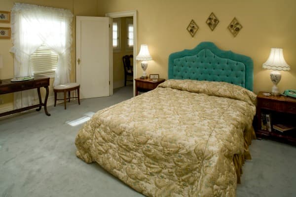 Mad Men (2007) - movie still frame - frame 1