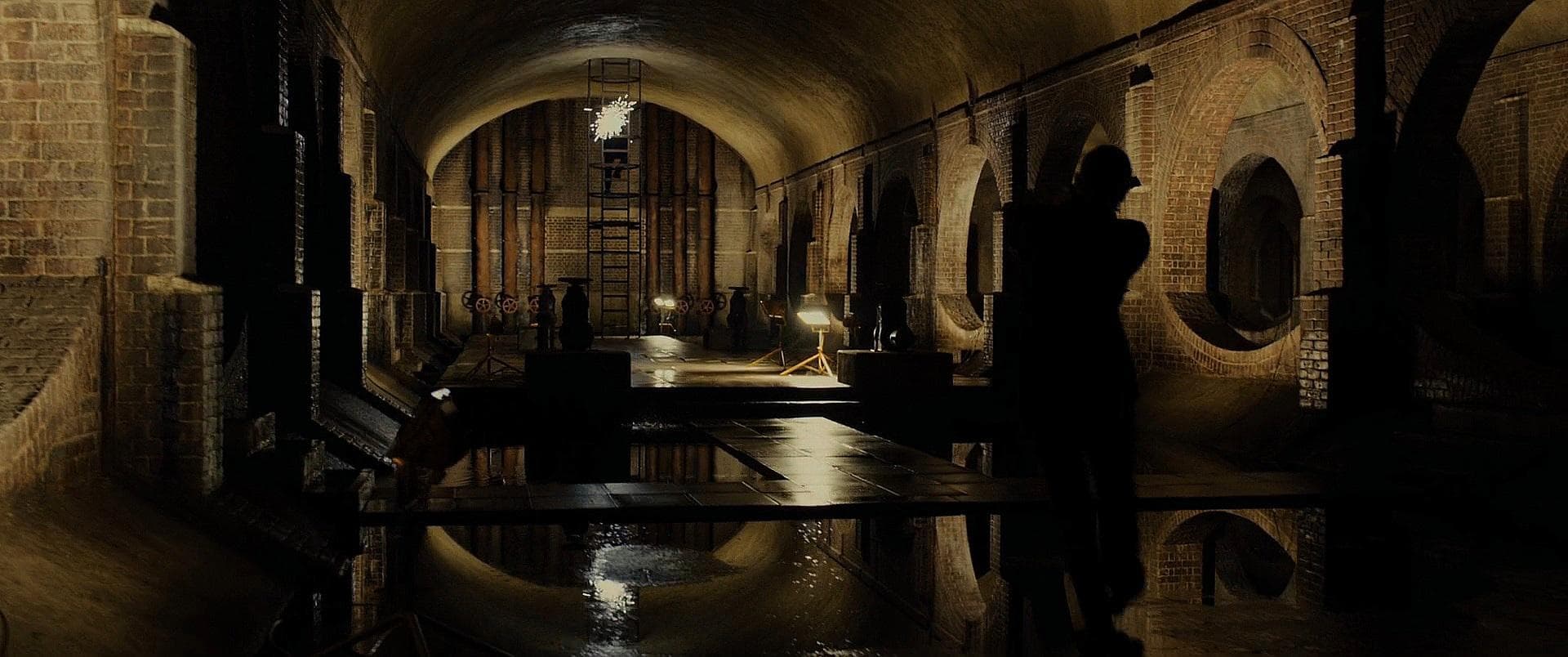 Skyfall (2012) - color palette reference - frame 3