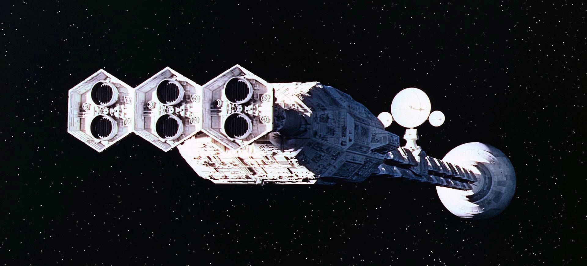 2001: A Space Odyssey (1968) - visual quiz clue - frame 5