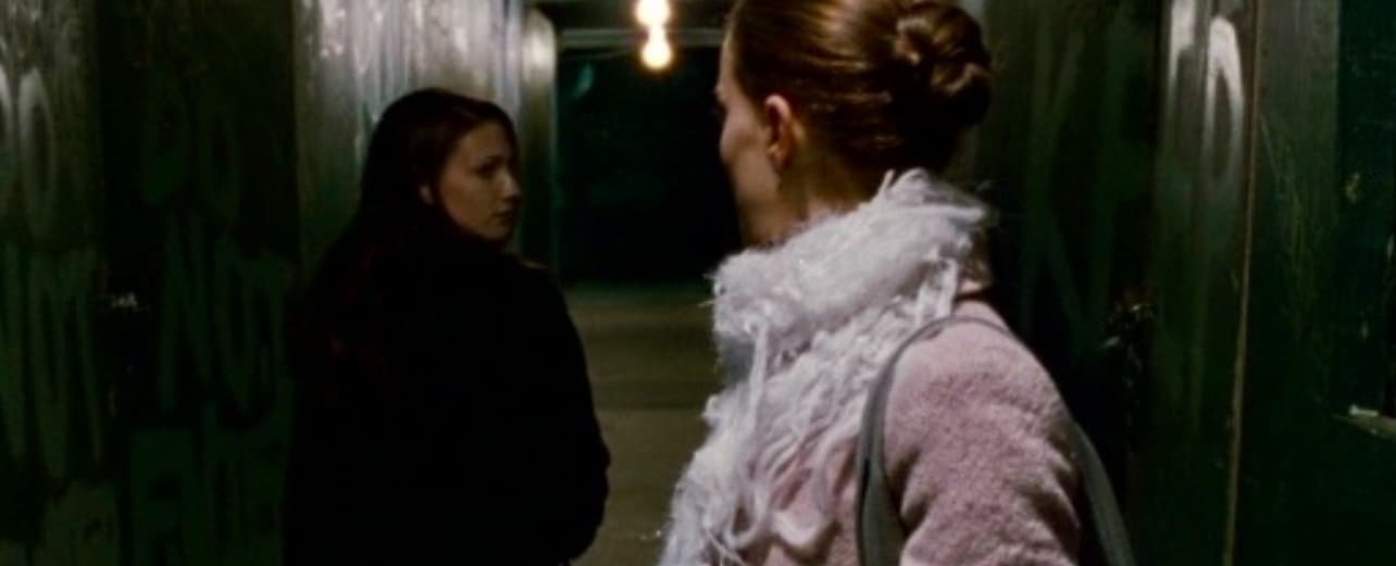 Black Swan (2010) - color palette reference - frame 3