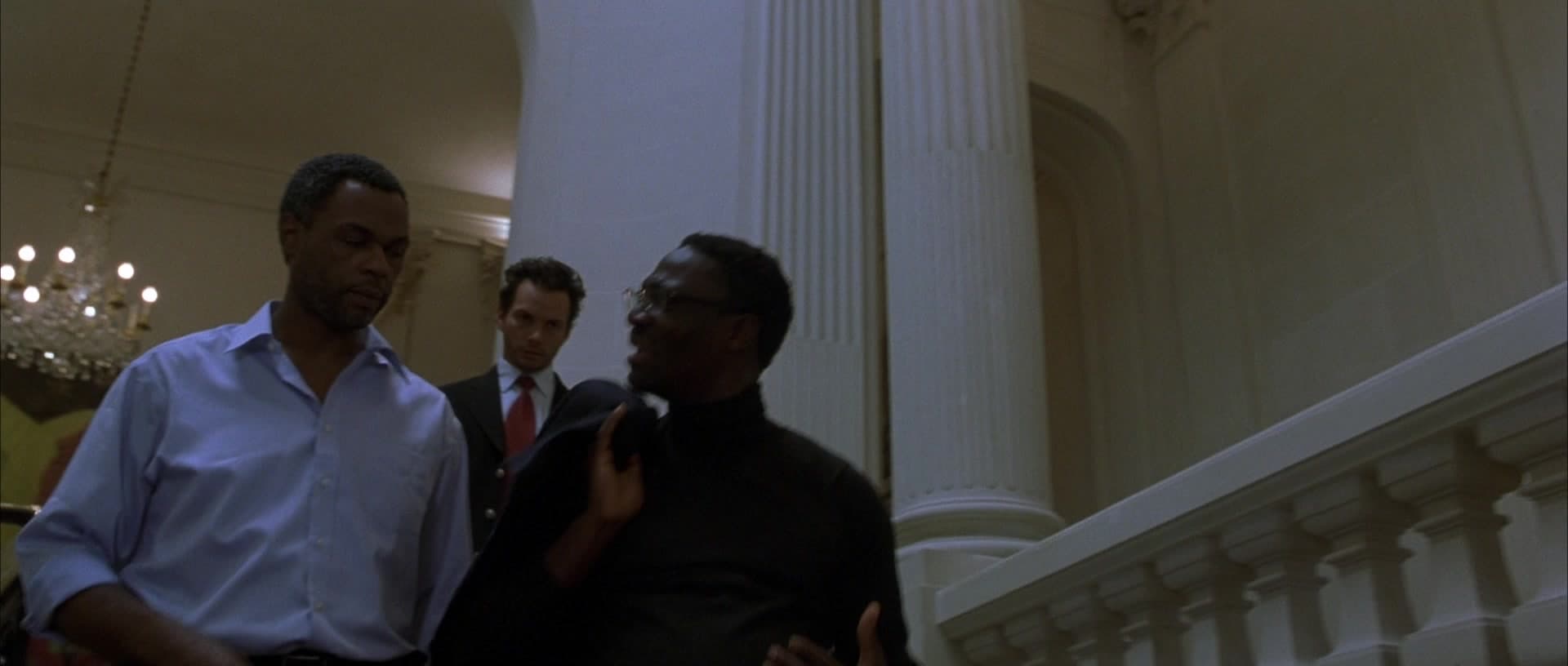 The Bourne Identity (2002) - color palette reference - frame 3