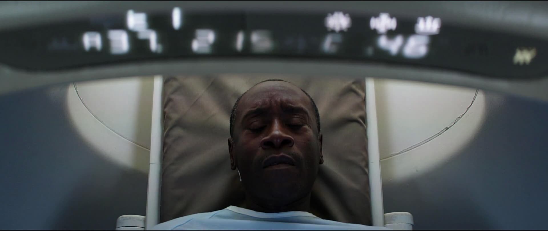 Captain America: Civil War (2016) - color palette reference - frame 3