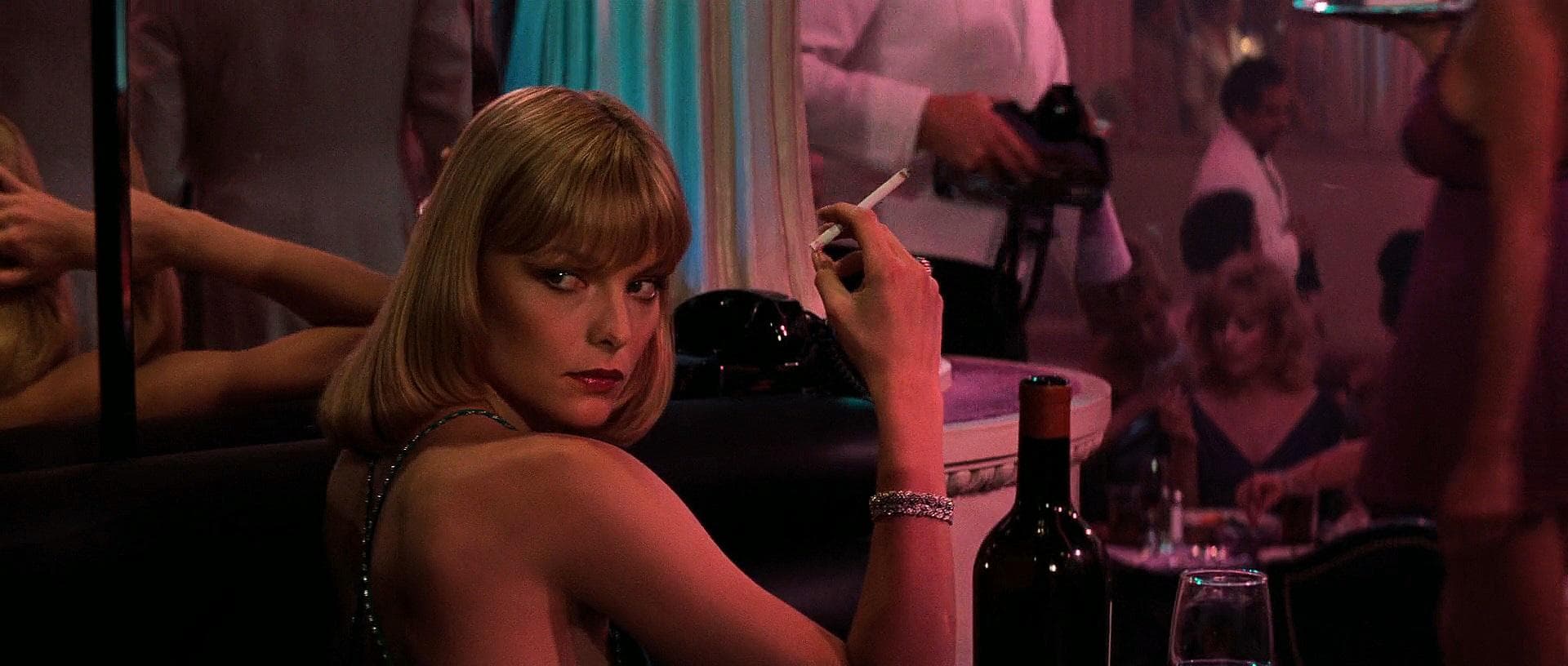 Scarface (1983) - visual quiz clue - frame 5