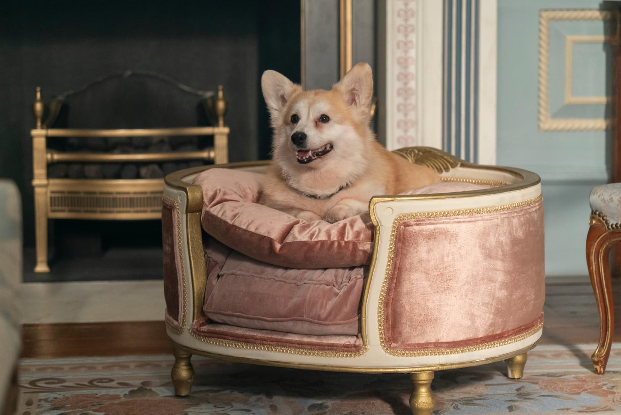 Bridgerton (2020) - color palette reference - frame 3