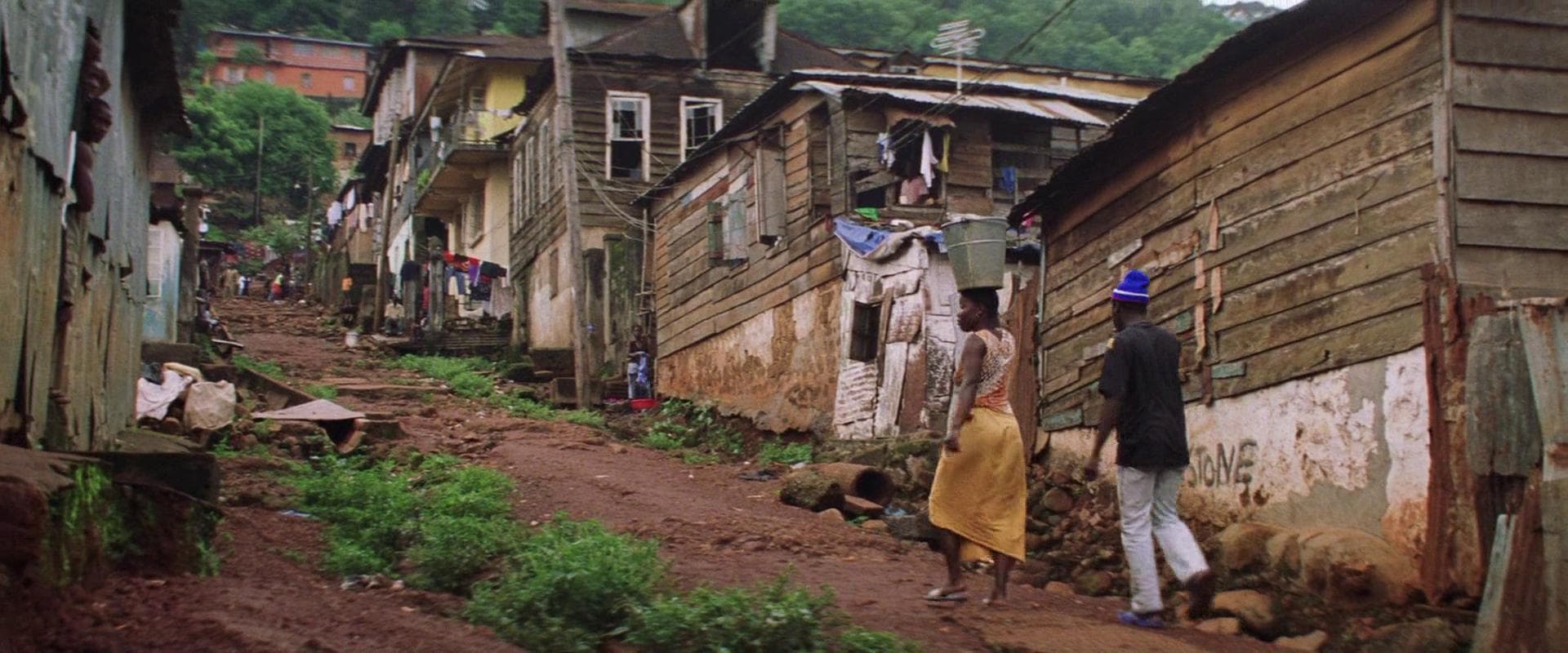 Blood Diamond (2006) - aesthetic film composition - frame 2