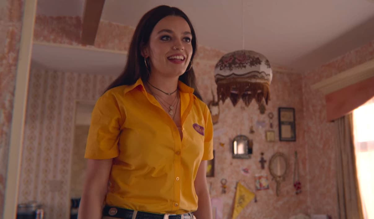 Sex Education (2019) - visual quiz clue - frame 5