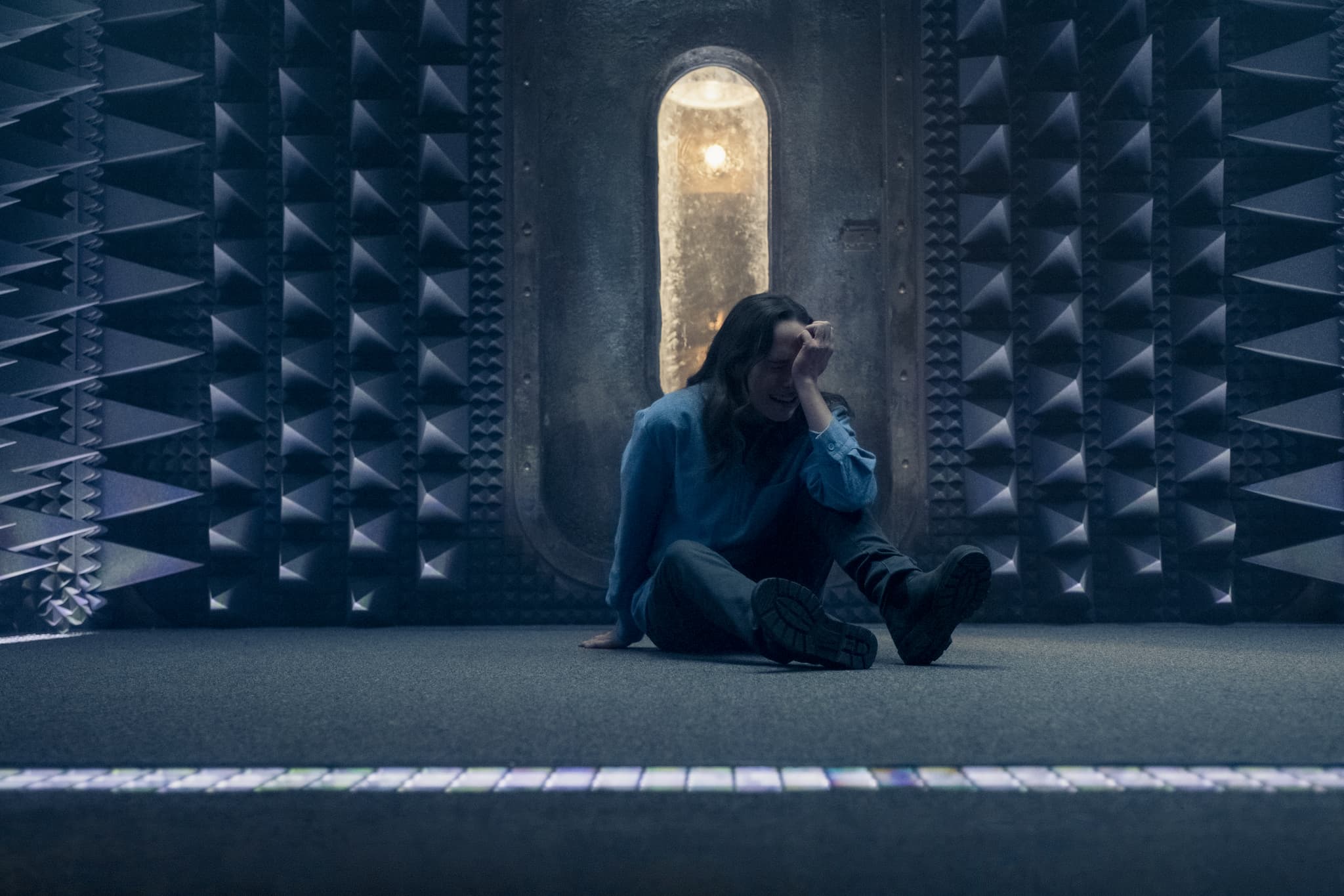 The Umbrella Academy (2019) - visual quiz clue - frame 5