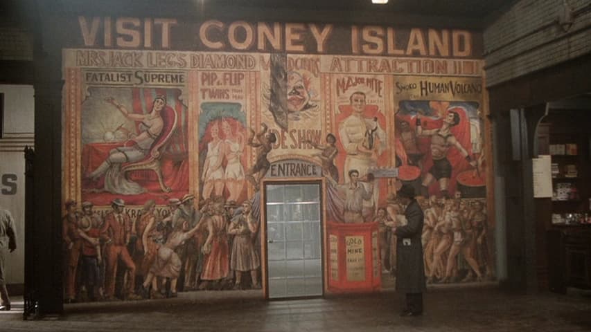 Once Upon a Time in America (1984) - aesthetic film composition - frame 2