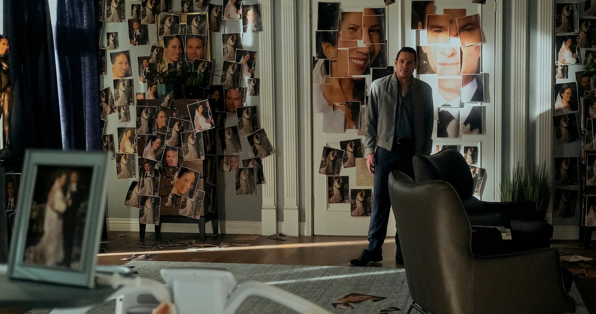 The Fall of the House of Usher (2023) - iconic movie scene - frame 4