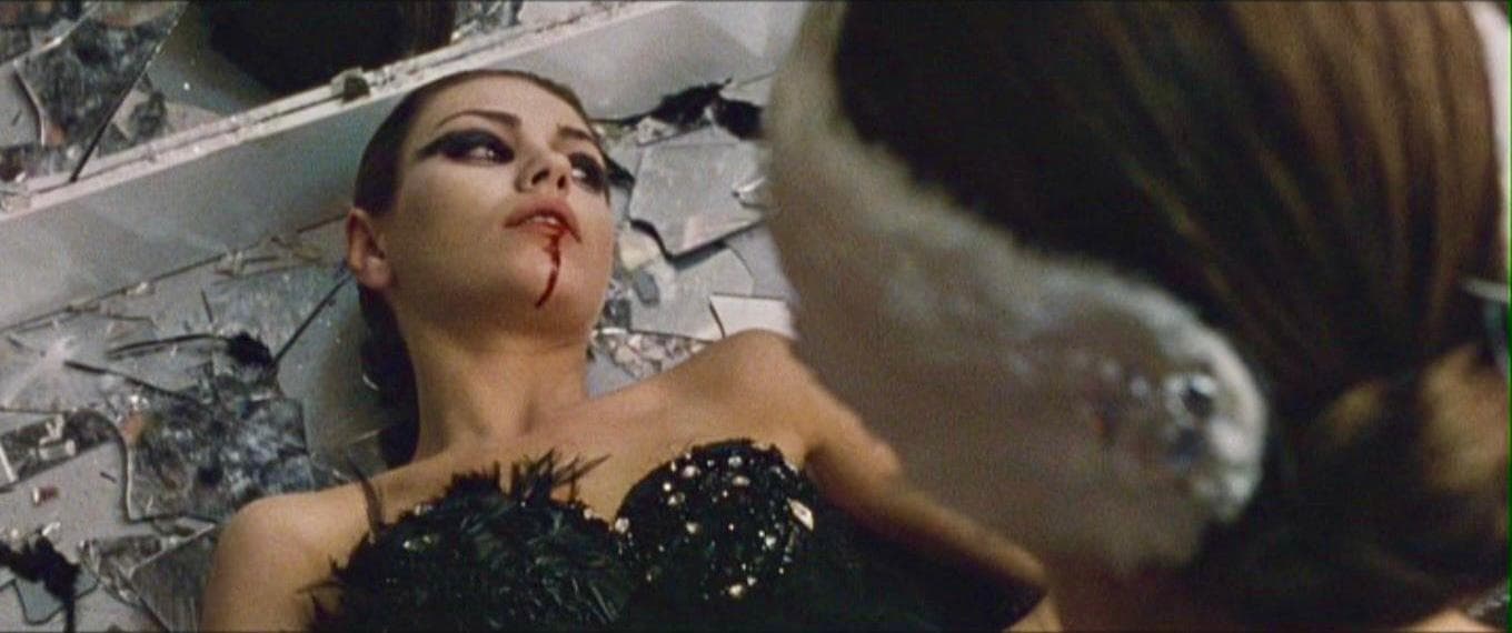 Black Swan (2010) - iconic movie scene - frame 4
