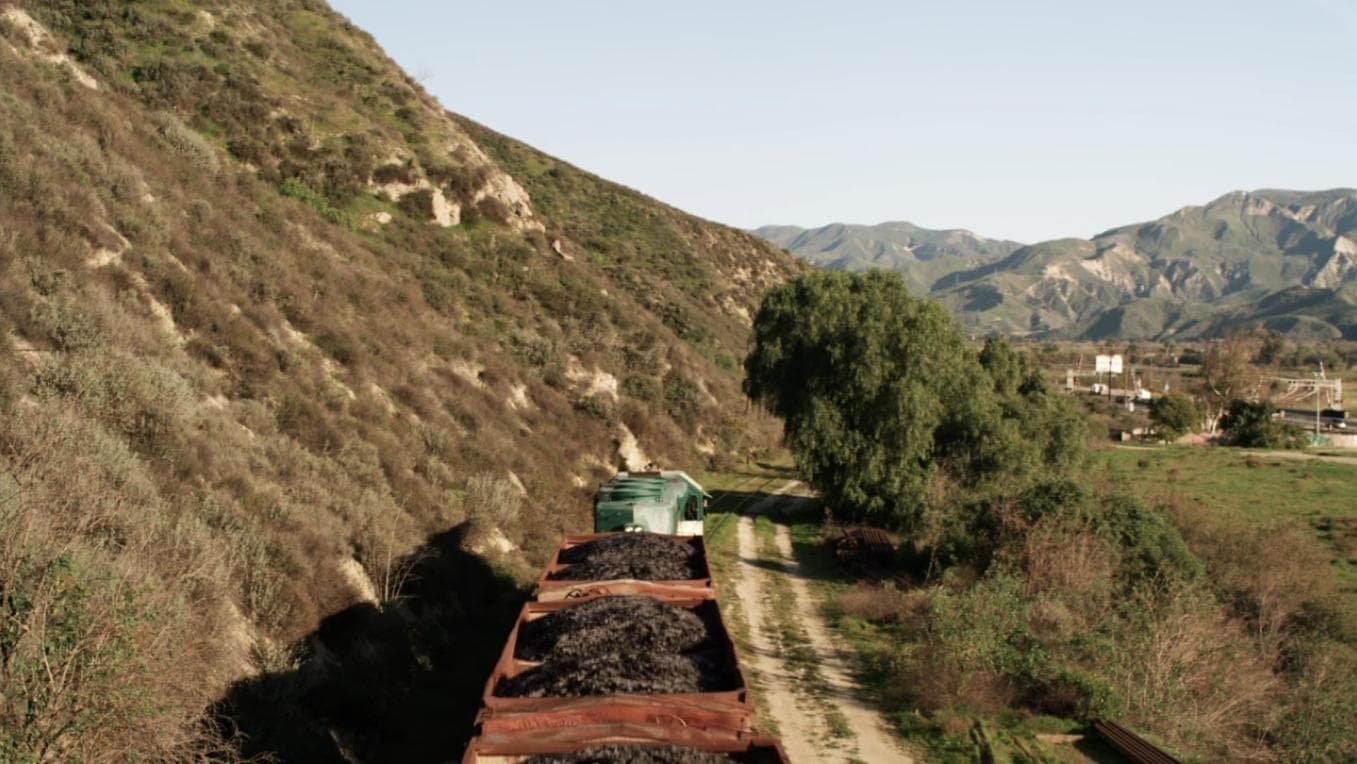 Justified (2010) - movie still frame - frame 1
