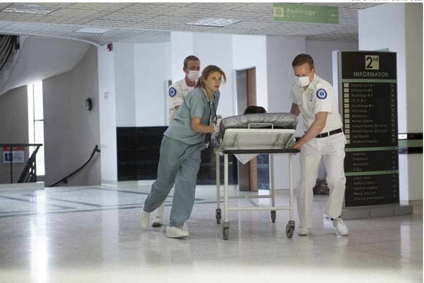 Narcos (2015) - color palette reference - frame 3