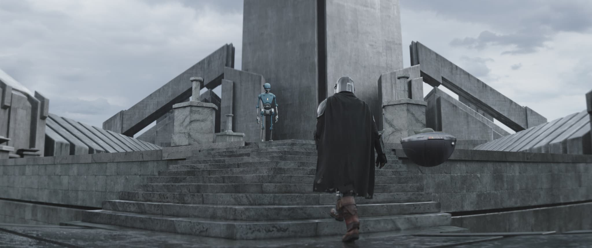 The Mandalorian (2019) - aesthetic film composition - frame 2